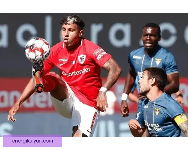 阿圭罗进攻端优势持续彰显，表现稳健助力球队竞争力增强