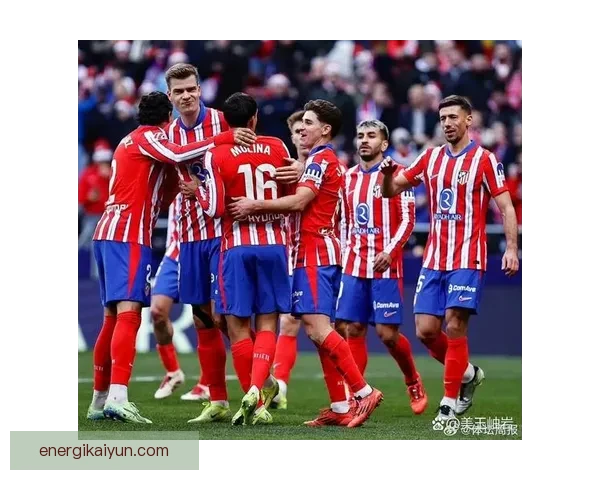 西甲陶瓷球场迎来精彩赛事，球队状态持续回暖